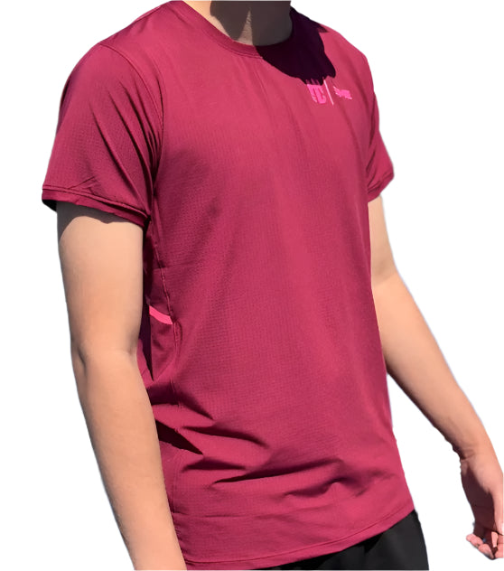 Camisa Eme Cuello Redondo Guinda con Franja Rosa